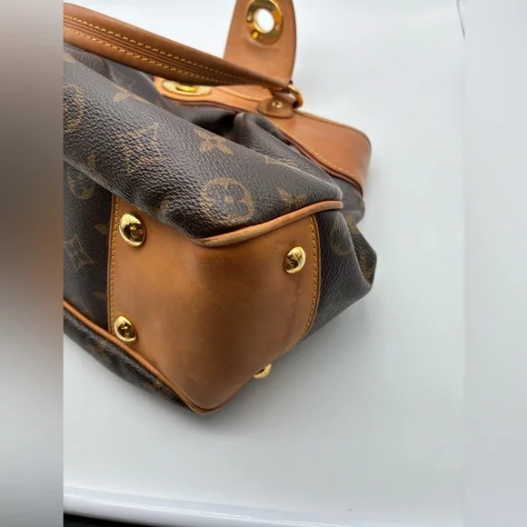 Louis Vuitton monogram boetie mm hand bag with LV dust bag - Picture 11 of 17